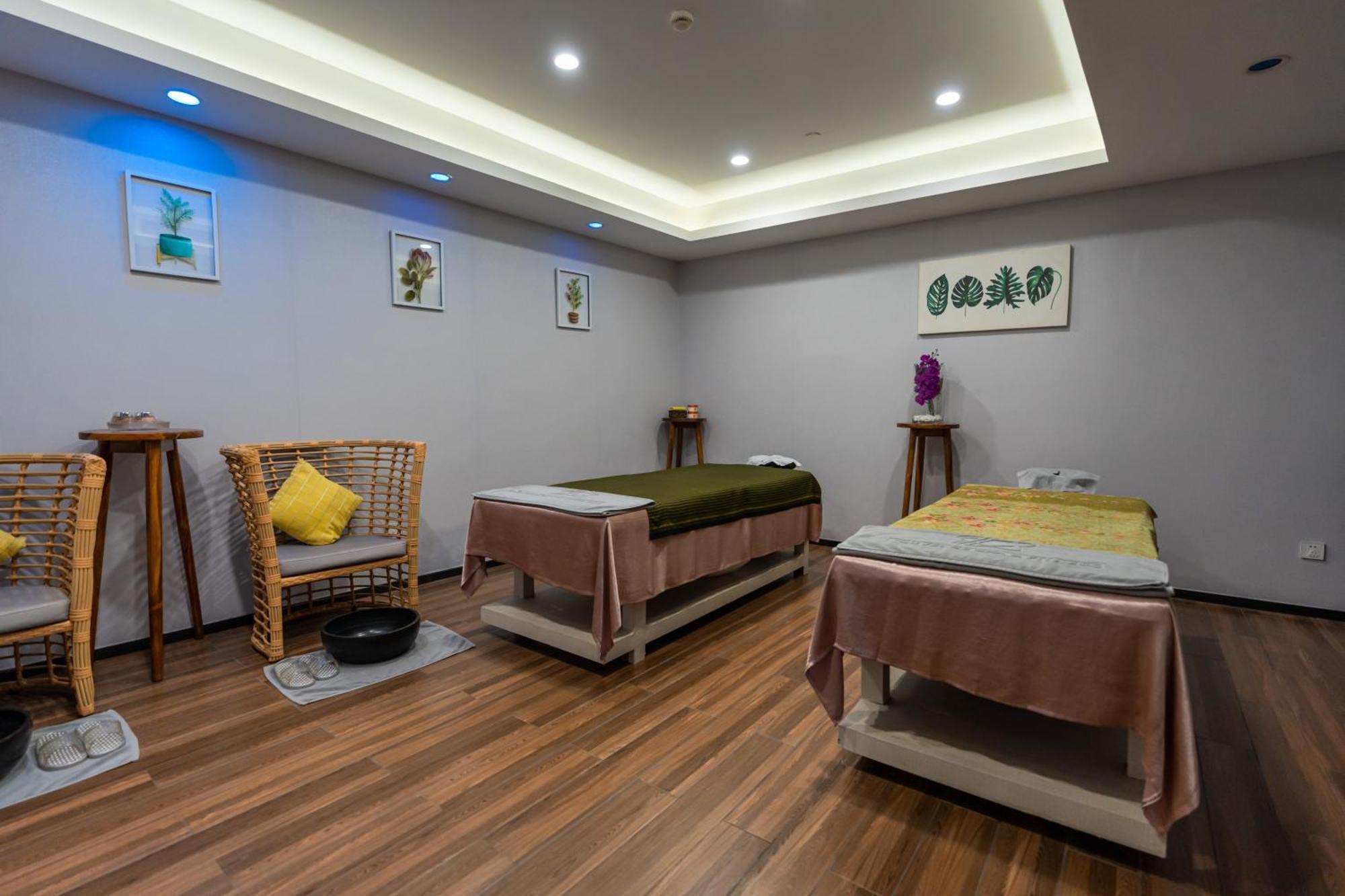 Olympia City Hotel By Dara Phnom Penh Esterno foto