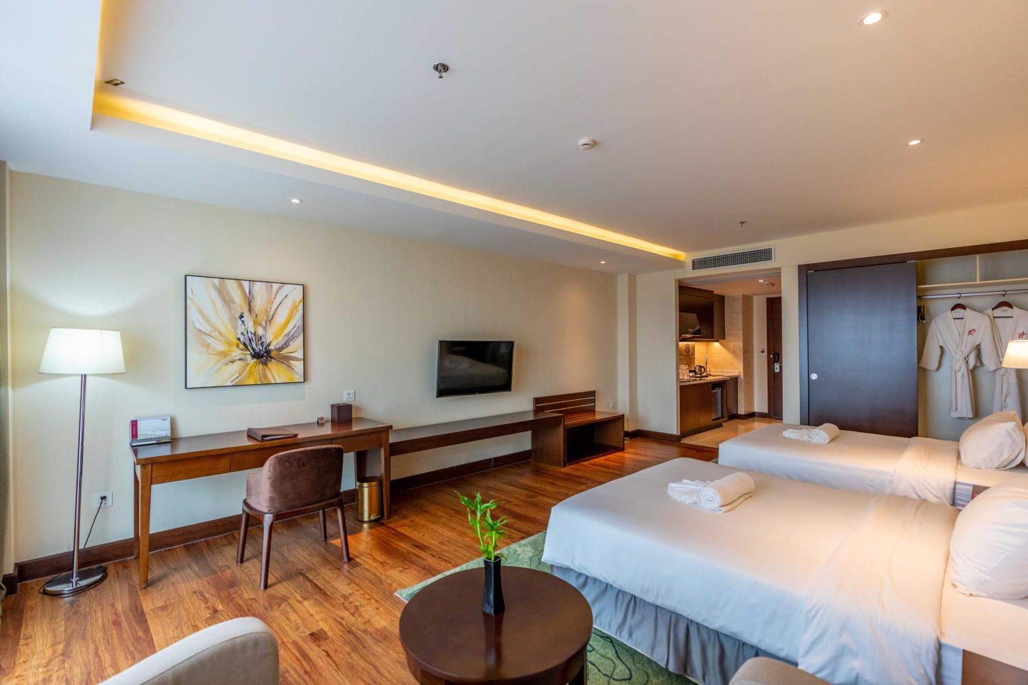 Olympia City Hotel By Dara Phnom Penh Esterno foto