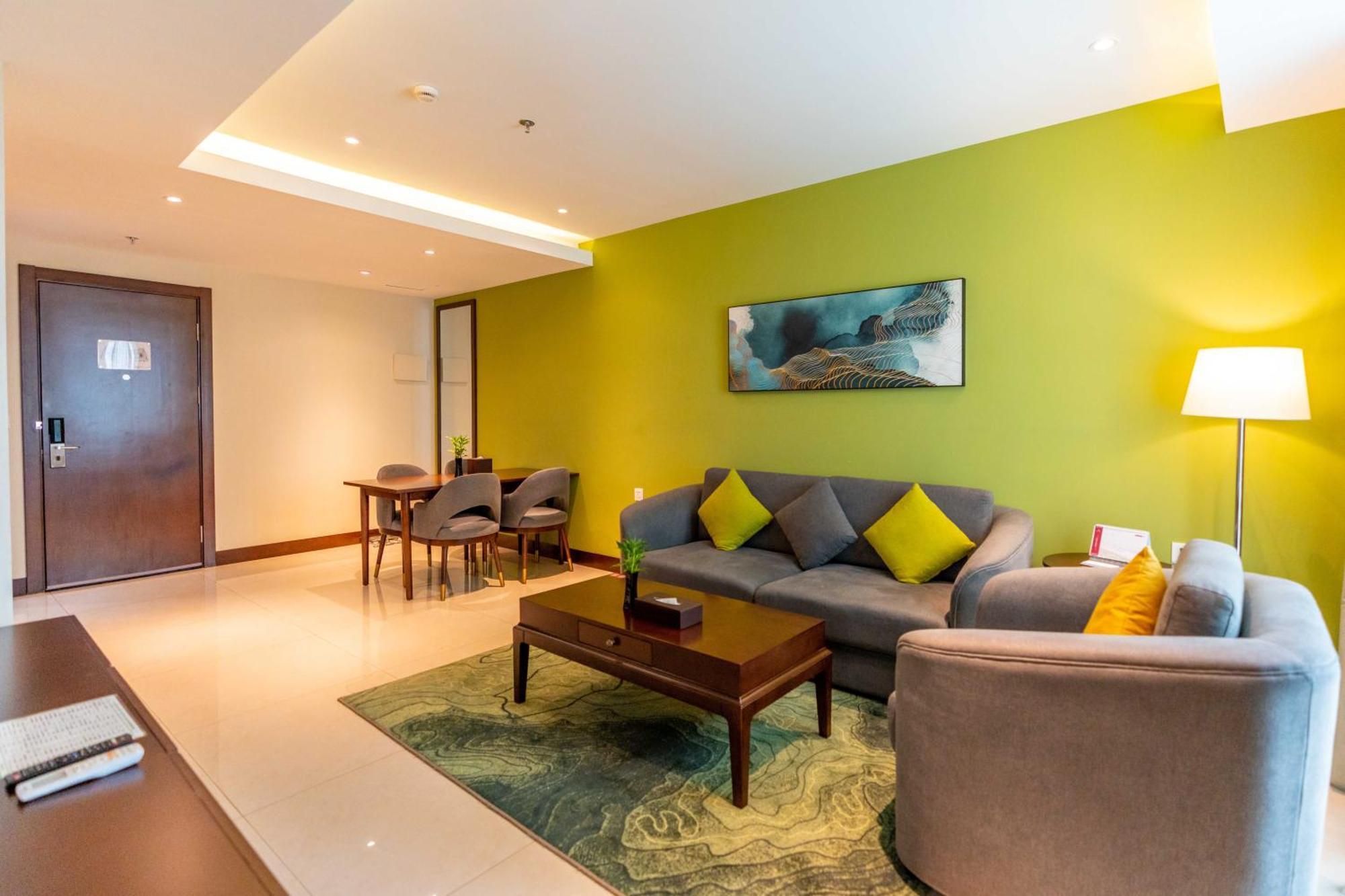 Olympia City Hotel By Dara Phnom Penh Esterno foto