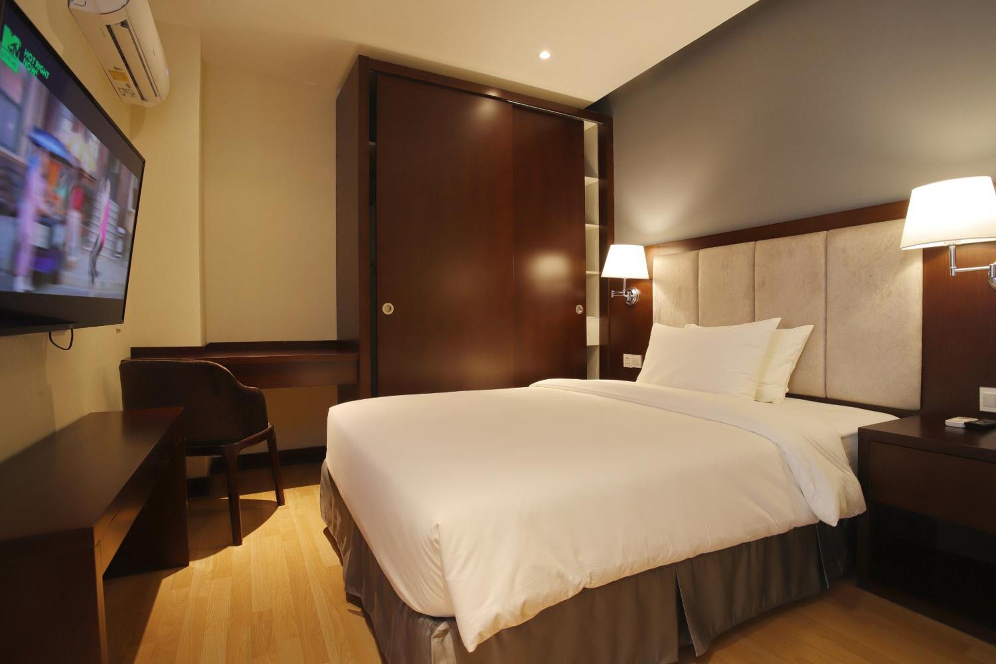 Olympia City Hotel By Dara Phnom Penh Esterno foto