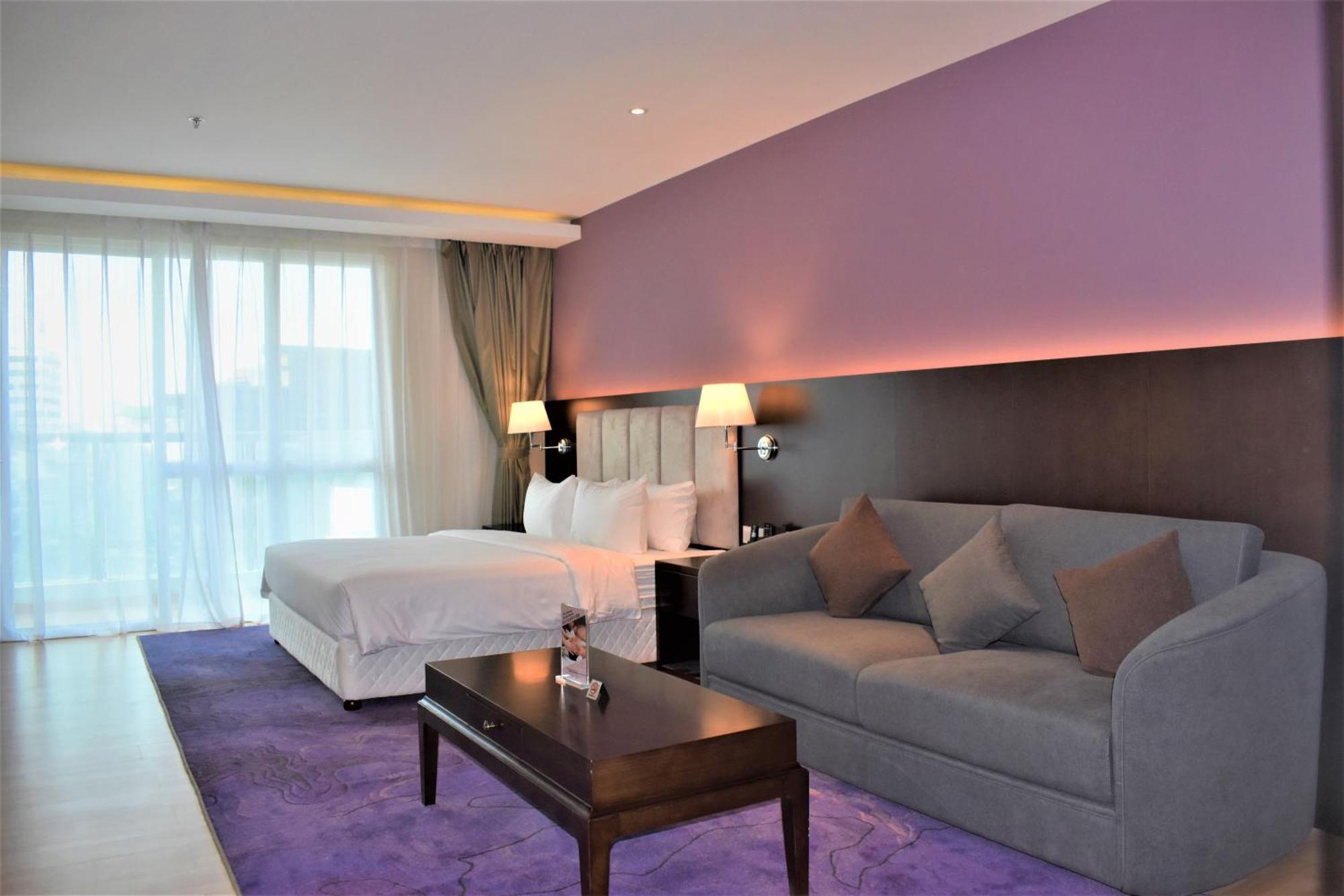 Olympia City Hotel By Dara Phnom Penh Esterno foto