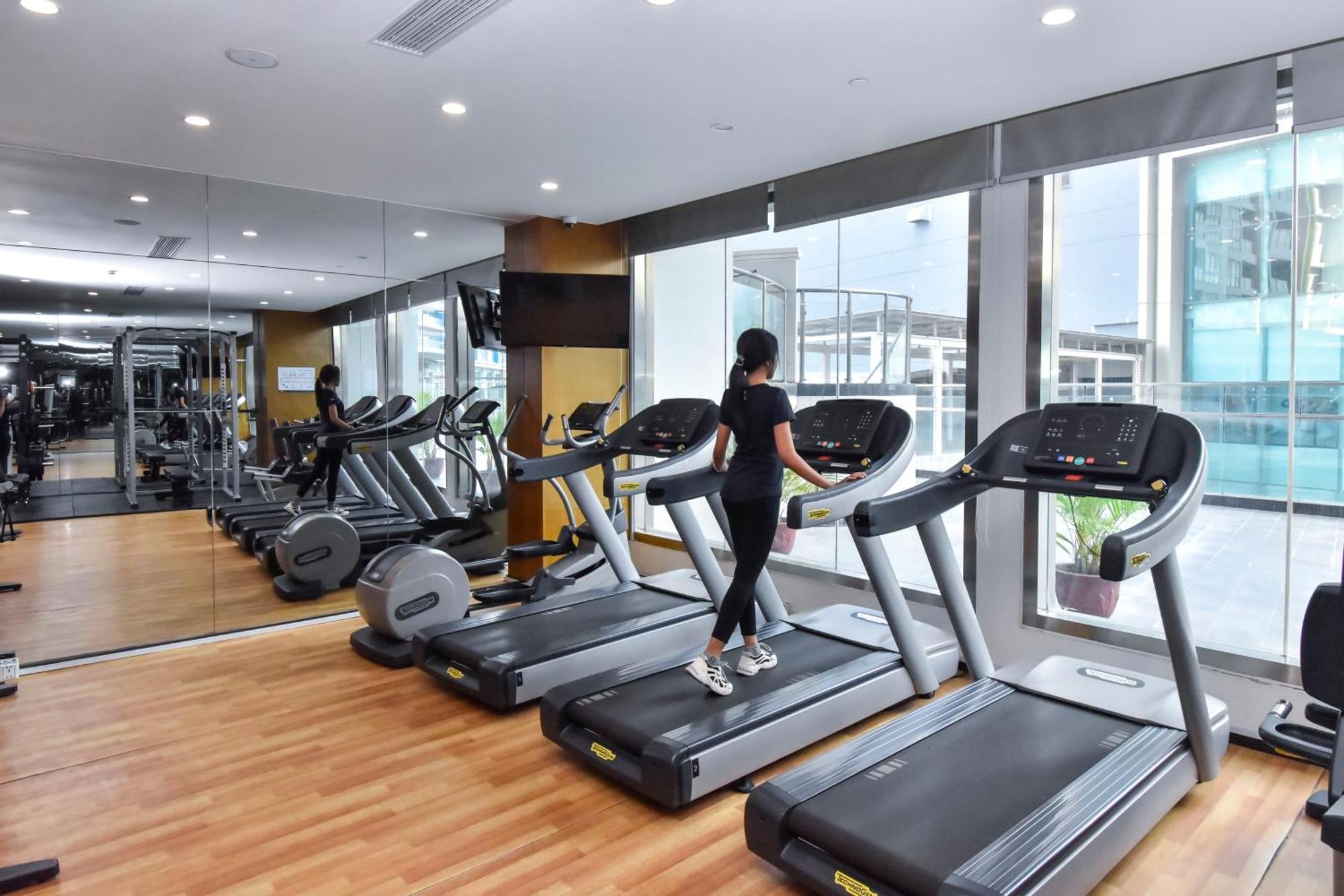 Olympia City Hotel By Dara Phnom Penh Esterno foto